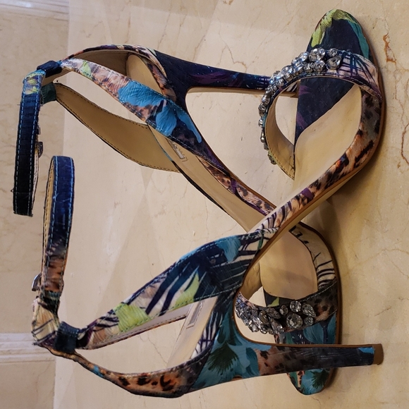 Guess Catarina4 open-toe ankle strap embellished heels, 7.5 - Picture 3 of 16